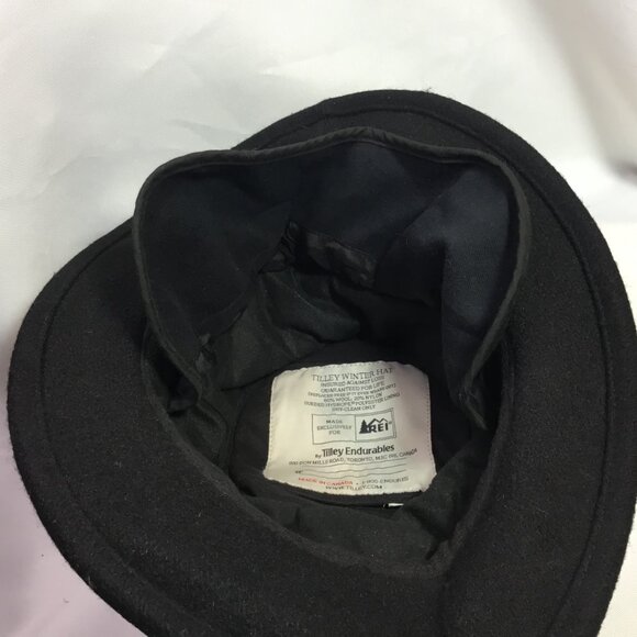 Tilley Endurables Wool Winter Hat Unisex Black Earflaps Buckle Outdoors REI - Picture 7 of 10